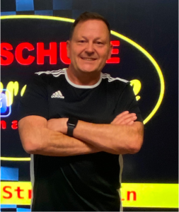 Oliver Strohschein - Fahrschule Runnersdrive